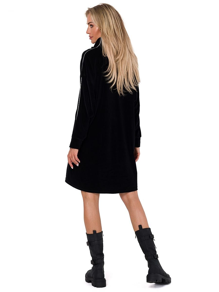 Modelul de rochie de zi 184705 Moe