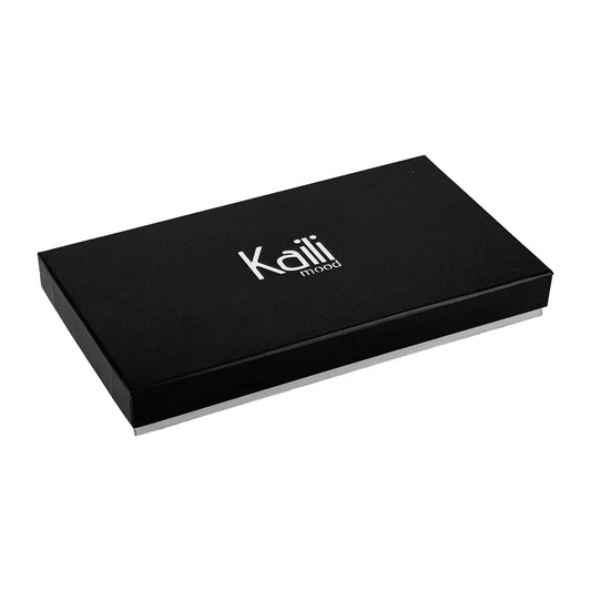 K0030AB | Husă pentru ochelari din piele naturală, granulație de dolar - Culoare neagră - Dimensiuni: 8,5 x 16,5 x 0,5 cm - Ambalare: Cutie cadou inferioară/capac