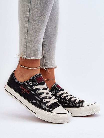 Adidași model 194988 Step in style