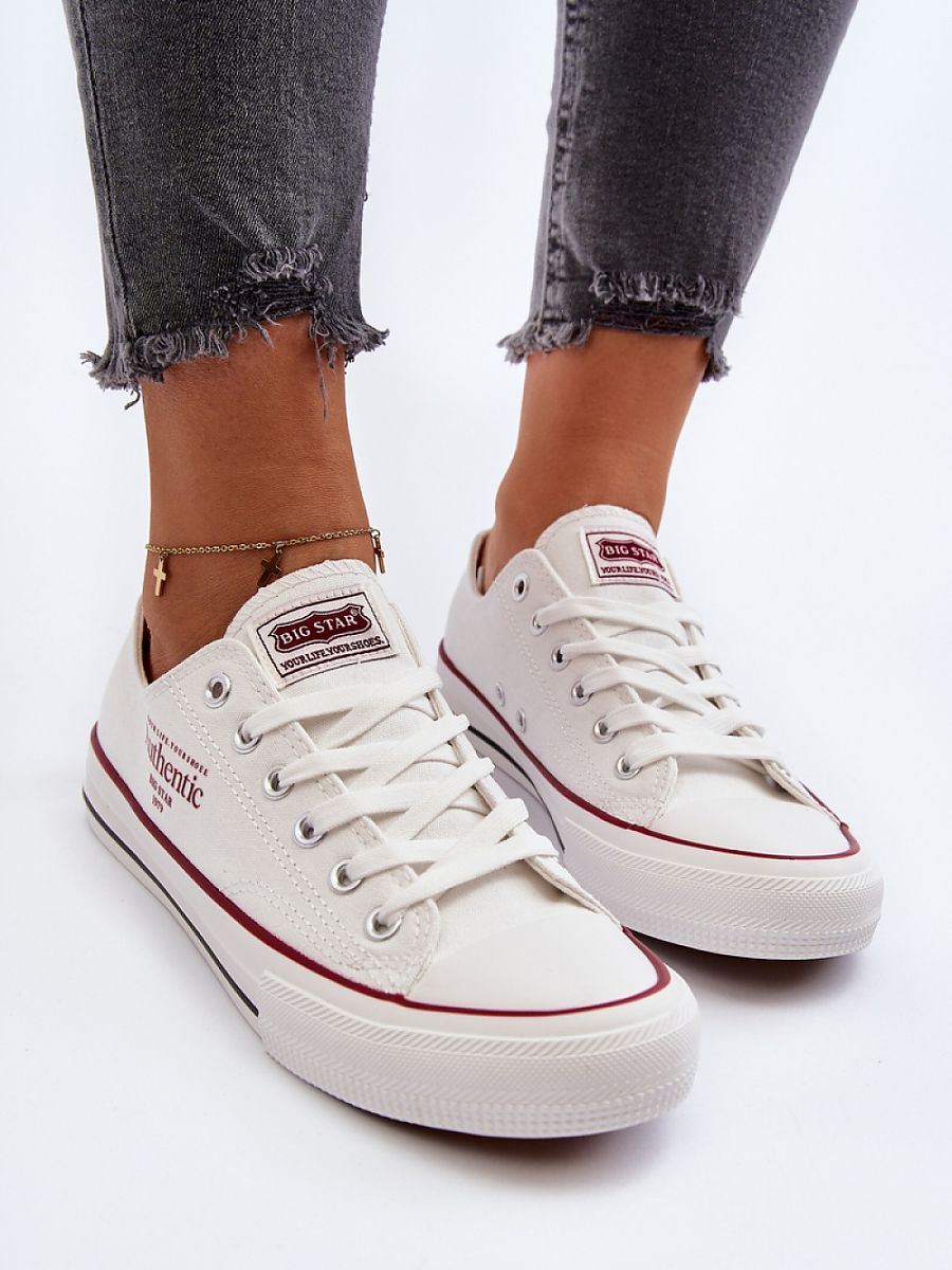 Adidași model 194989 Step in style