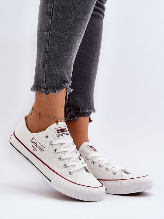 Adidași model 194989 Step in style