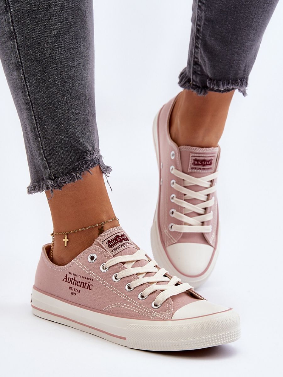 Adidași model 194990 Step in style
