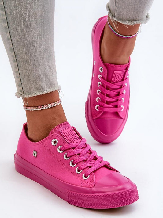 Adidași model 196701 Step in style